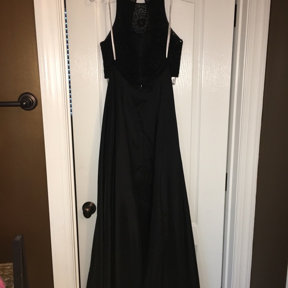 Sherri Hill prom dress - Picture 2 of 5